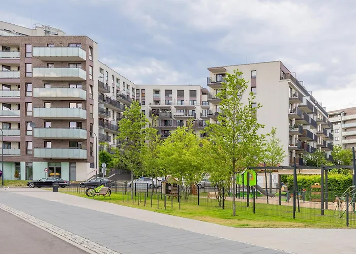 Burakowska 16 Apartament Z Balkonem I Parkingiem Warszawska Wola By Noclegi Renters