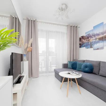 Burakowska 16 Apartament Z Balkonem I Parkingiem Warszawska Wola By Noclegi Renters Warszawa Zewnętrze zdjęcie